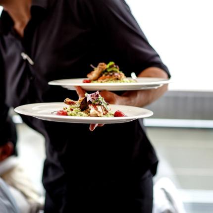 σερβιτορος