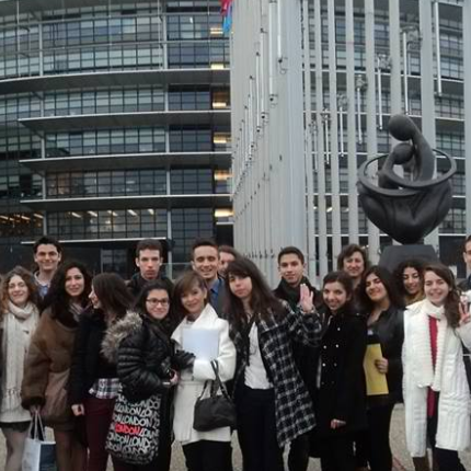 Από τα θρανία της Κρήτης στα .. έδρανα του Ευρωκοινοβουλίου 