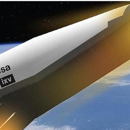 Έτοιμο για απογείωση το πρώτο διαστημικό ταξί (βίντεο)