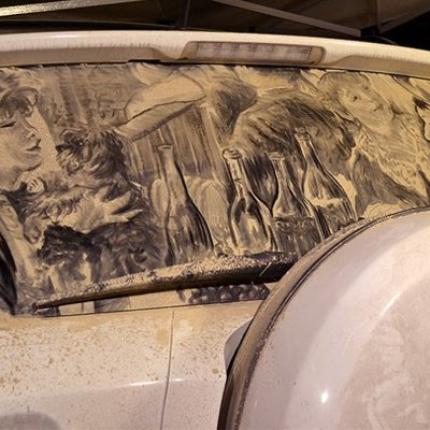 Τα σκονισμένα αυτοκίνητα γίνονται έργα τέχνης!