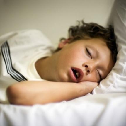 sleep-child-mouth-open-500x333.jpg