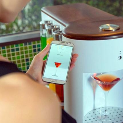 Έρχεται ο ηλεκτρονικός μπάρμαν για μοναδικά κοκτέιλ!
