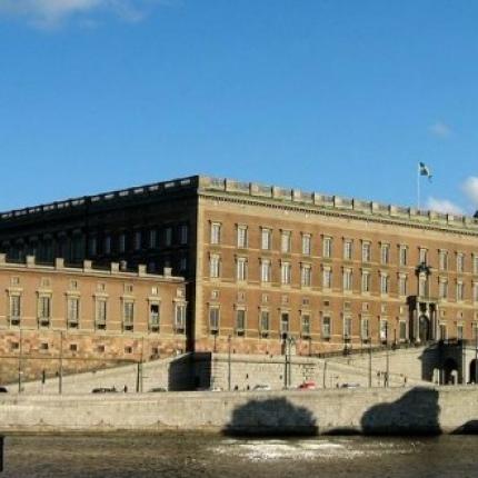 Η συμφωνία με την κεντροδεξιά αντιπολίτευση απομακρύνει τους Σουηδούς από τις κάλπες