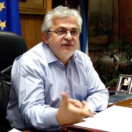 ροβέρτος σπυρόπουλος
