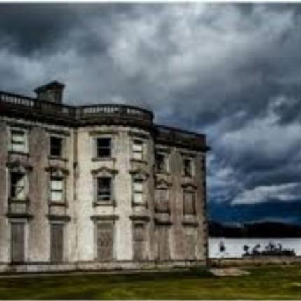 Πωλείται το στοιχειωμένο αρχοντικό «όπου ζούσε ο ίδιος ο διάβολος»