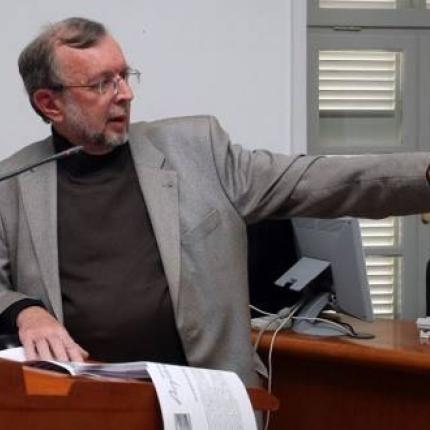 Συλλυπητήρια για το θάνατο του Σταύρου Καμπέλη