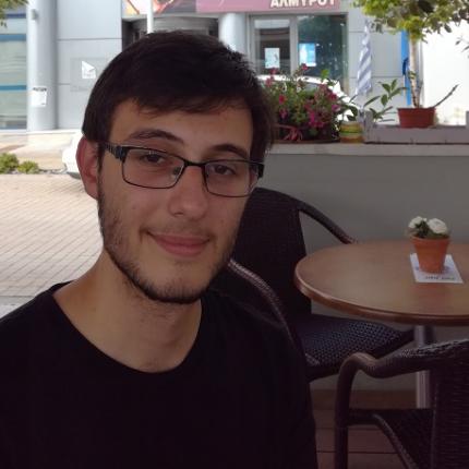 Στάθης Ηλιάκης