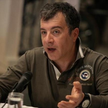 Στο Βερολίνο ο Σταύρος Θεοδωράκης