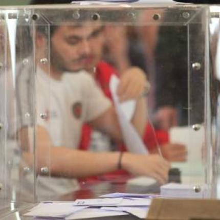 Αγωνία των υποψηφίων για τη μάχη του σταυρού