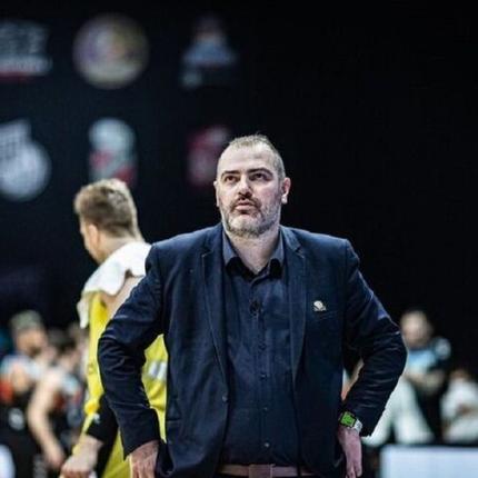 Δεδας Στεφανος