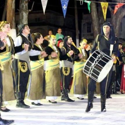 Μουσικοχορευτική παράσταση από το Σύλλογο Ποντίων στα Χανιά