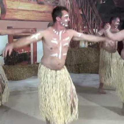 'Ενα... διαφορετικό συρτάκι (βίντεο)