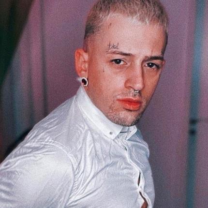 τασος ξιαρχο