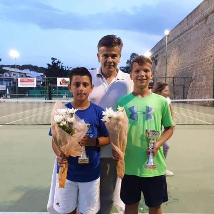 tenis.jpg