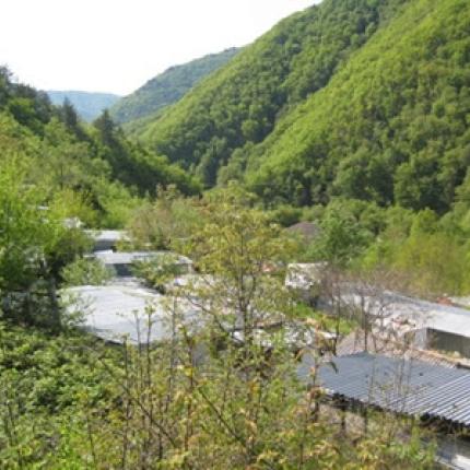 Αποκλεισμένα 20 άτομα από κατολίσθηση στα Θερμιά Δράμας