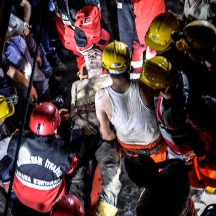 Στους 245 οι νεκροί ανθρακωρύχοι σύμφωνα με τον Τούρκο υπουργό Ενέργειας 