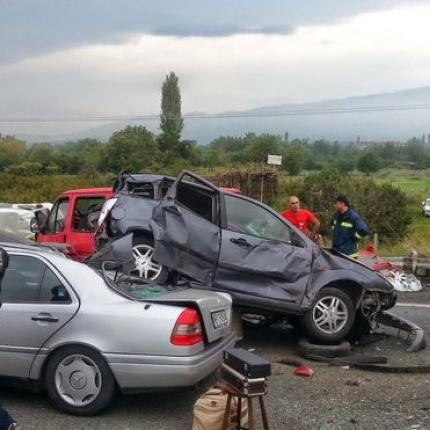 Θρήνος για τους νεκρούς από την τραγωδία στην Εγνατία οδό