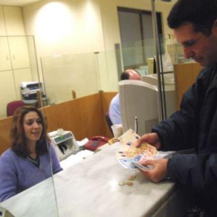 Ξεκλειδώνει ο "Τειρεσίας" -  Θα έχουν πρόσβαση και οι επιχειρήσεις 