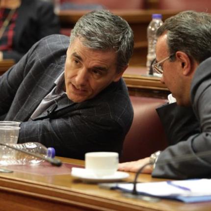 τσακαλώτος σταϊκούρας