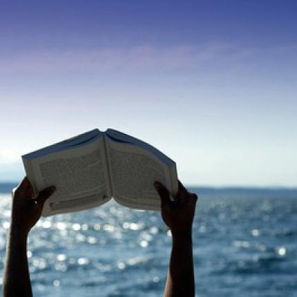 Δέκα βιβλία που ... σηκώνουν πολύ άμμο 