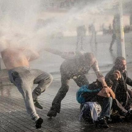 Τουρκία: Άρχισε η δίκη των αστυνομικών για τη δολοφονία 19χρονου διαδηλωτή