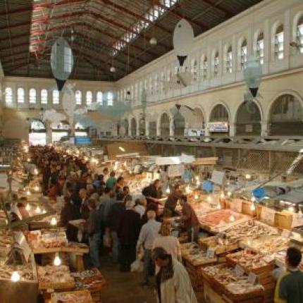 2 εκατ. ευρώ οφείλει η Βαρβάκειος στο Δήμο Αθηναίων