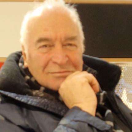 Μπάμπης Γονίδης