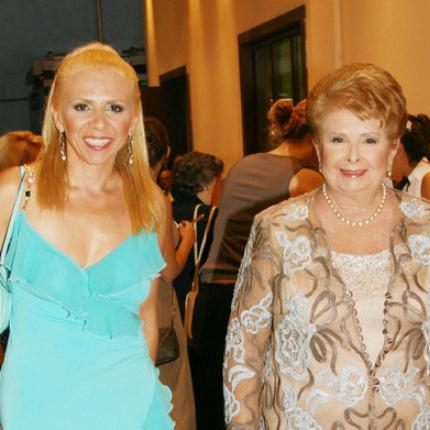 "Έφυγε" στον ύπνο της η κόρη της Βέφας Αλεξιάδου