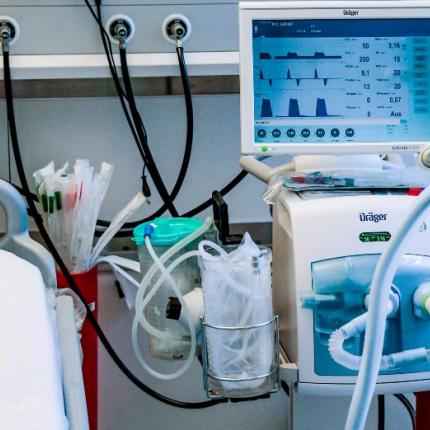 αναπνευστήρας νοσοκομείου