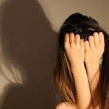 28χρονη αποκαλύπτει τον εφιάλτη που έζησε στα χέρια της δασκάλας της