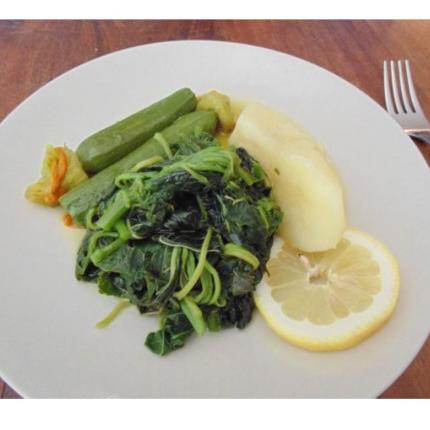 βλιτα σαλατα με κολοκυθια και πατατες