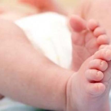 Βόλος: Συλλήψεις για εμπορία βρεφών