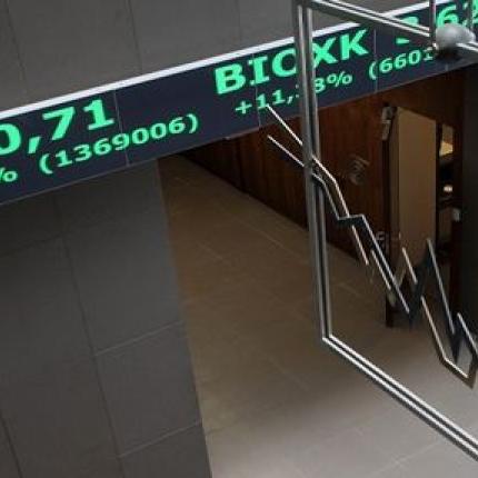 Αγωνία σήμερα μετά την "κατηφόρα" στο Χρηματιστήριο