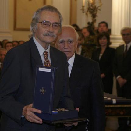 Με τιμές εν ενεργεία υπουργού η κηδεία του Γιάννη Χαραλαμπόπουλου