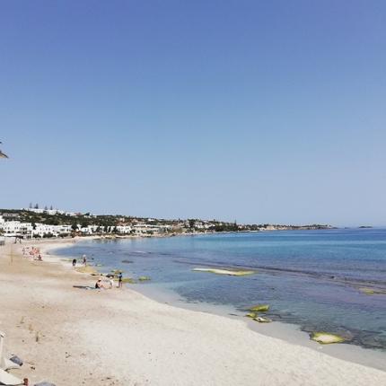 άδεια παραλία χερσόνησος