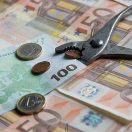 Υπέρ της ελάφρυνσης του ελληνικού χρέους ο Μπέρντ Λούκε