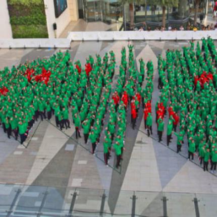 Τα πιο εντυπωσιακά Χριστουγεννιάτικα δέντρα στον κόσμο!