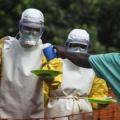 Αποτυχία της διεθνούς κοινότητας να περιορίσει την εξάπλωση του Έμπολα