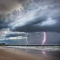 2493949-3-summer-storm.jpg