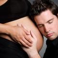 pregnant_couple