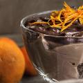 Μους σοκολάτας με ξύσμα πορτοκαλιού