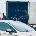 Μετανάστες βρέθηκαν κρυμμένοι σε φορτηγό – ψυγείο.jpg