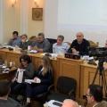 Γεμάτη η αίθουσα του Περιφερειακού Συμβουλίου