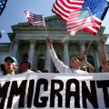 Ομπάμα: "Είμαστε ένα κράτος μεταναστών" 