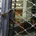 Αντιμέτωπες με "λουκέτο" 300.000 μικρές επιχειρήσεις στην Αθήνα