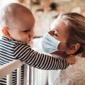 κορωνοϊός μητέρα παιδί