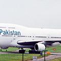 pakistan-international-airlines-pia-grfx.jpg