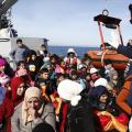 prosfuges-metanastes-lesbos.jpg