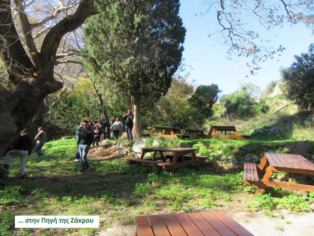 στην πηγη της ζακρου