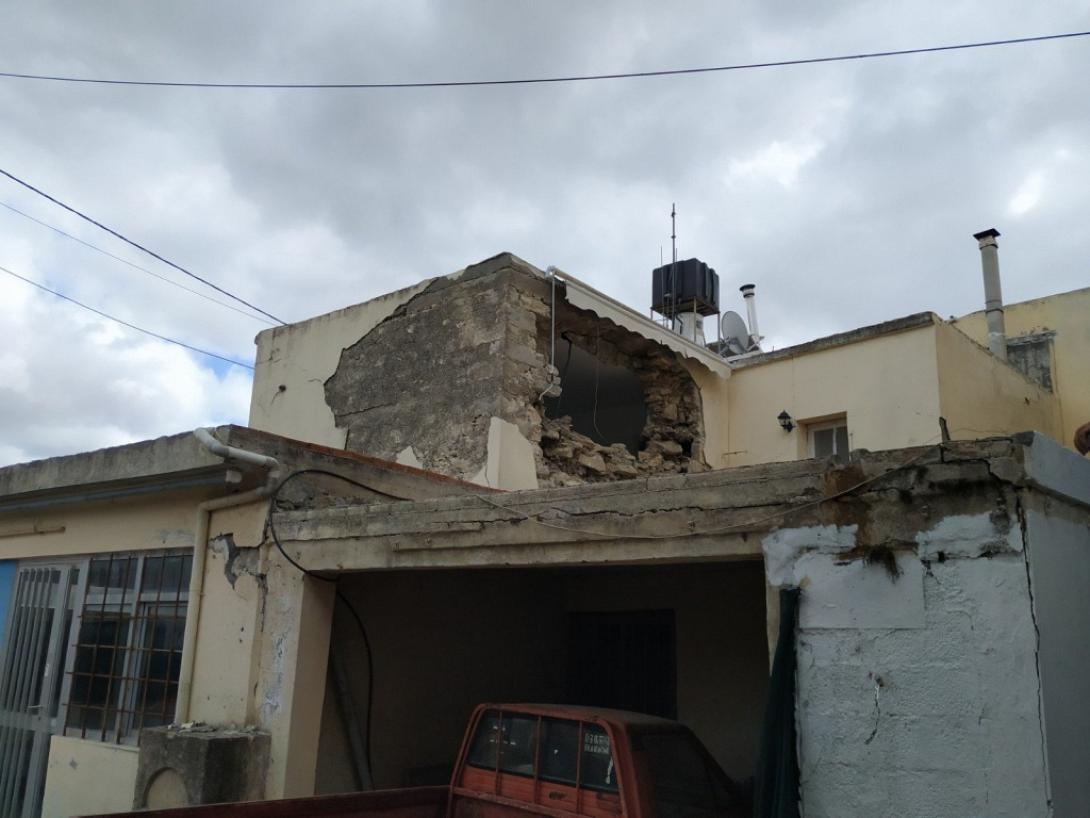 Φθορές σε σπίτι